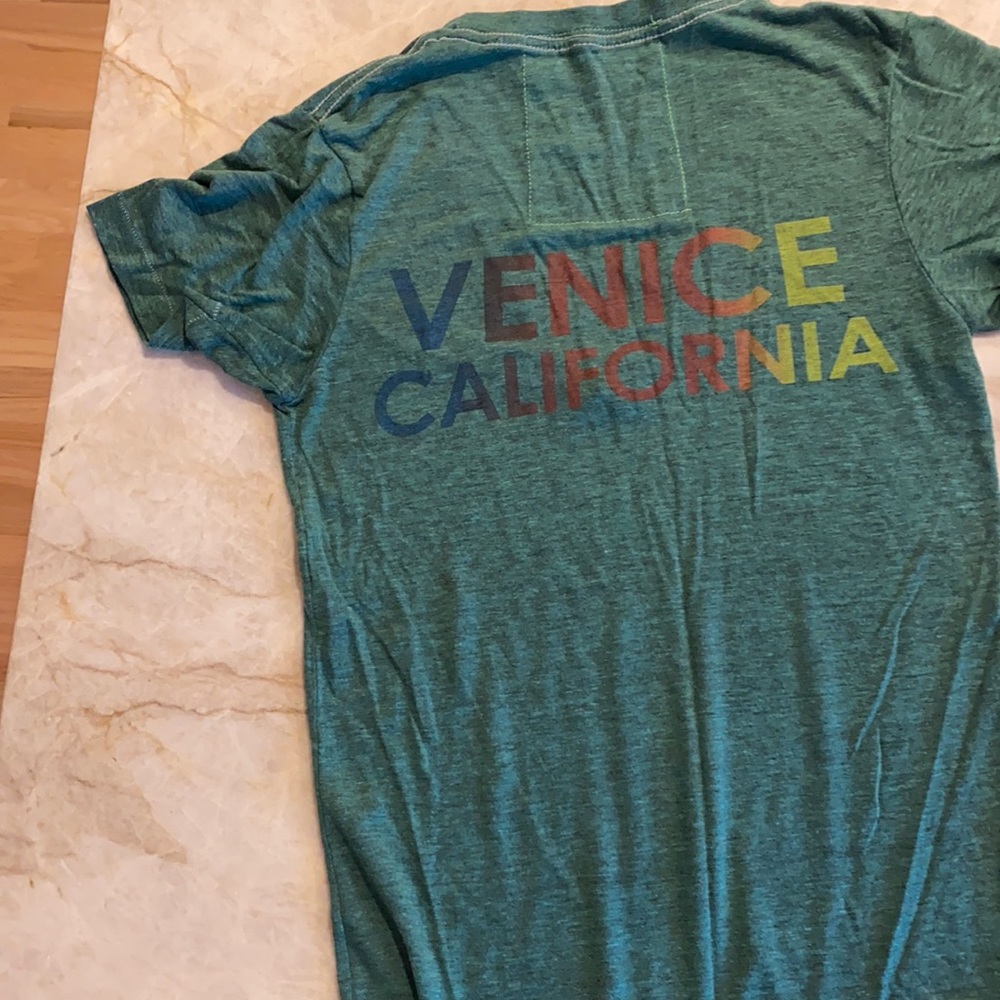 Aviator Nation T shirt v neck